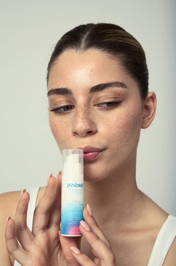 SÉRUM POLYVITAMINÉ RAYONNANTE